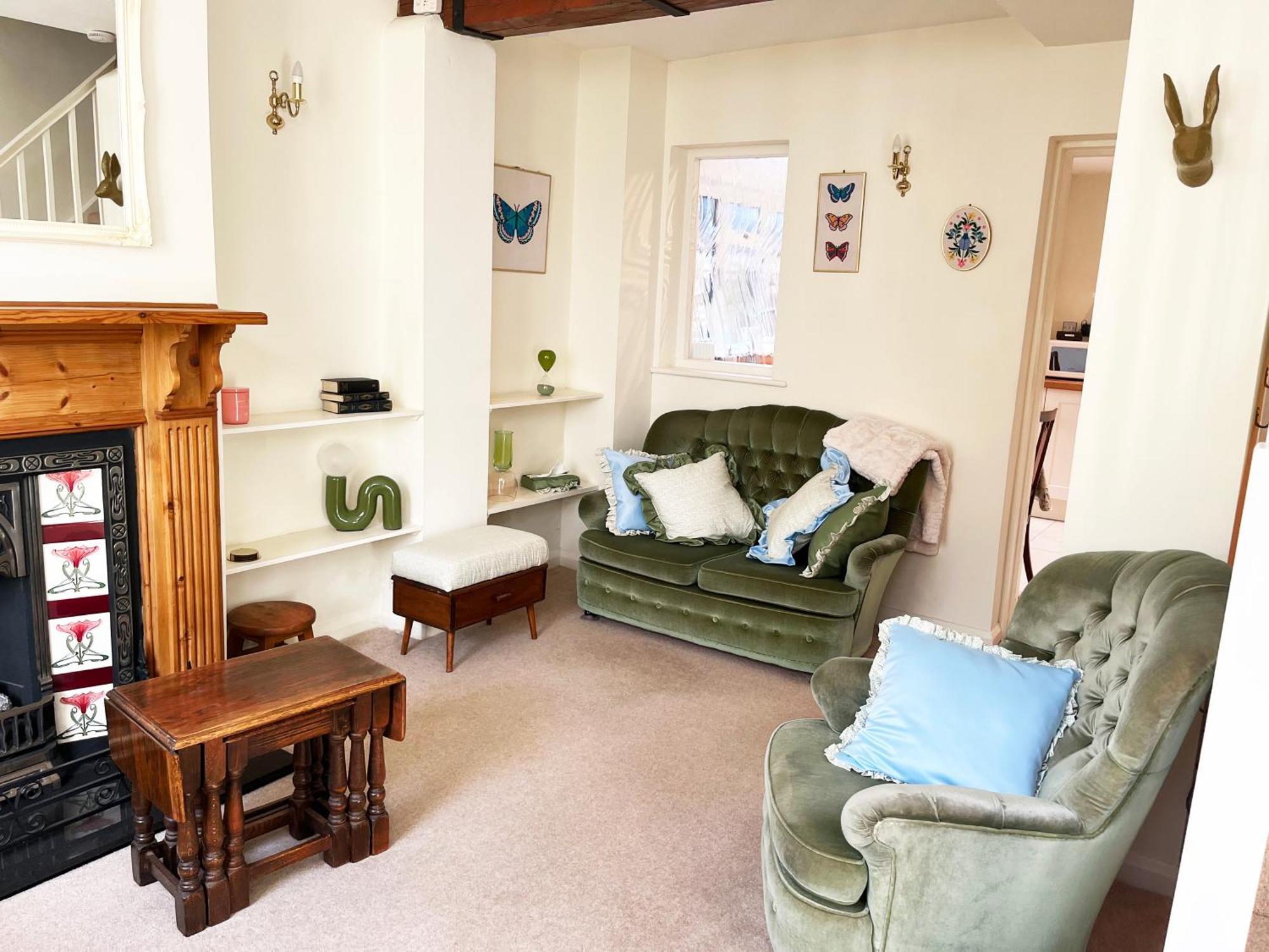 Traditional 2 Bedroom Cottage ストラットフォード＝アポン＝エイボン エクステリア 写真